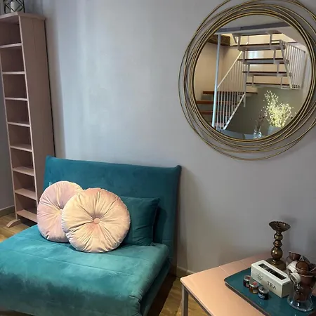 Dantes Apartment